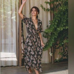 Aura the Label Etoile Midi Short Sleeve Collared Floral Dress Size Small NWOT